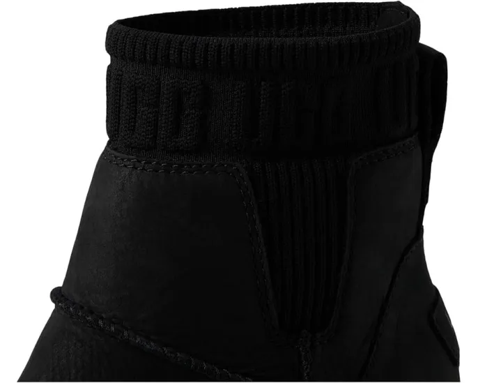 UGG Moxy Chelsea с квадратным носком на платформе высотой 2 дюйма (5.08 см)