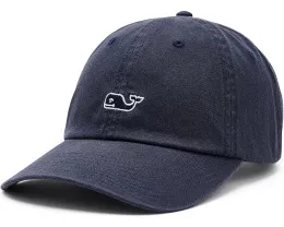 Бейсболка Vineyard Vines Classic с кожаным ремешком и китом