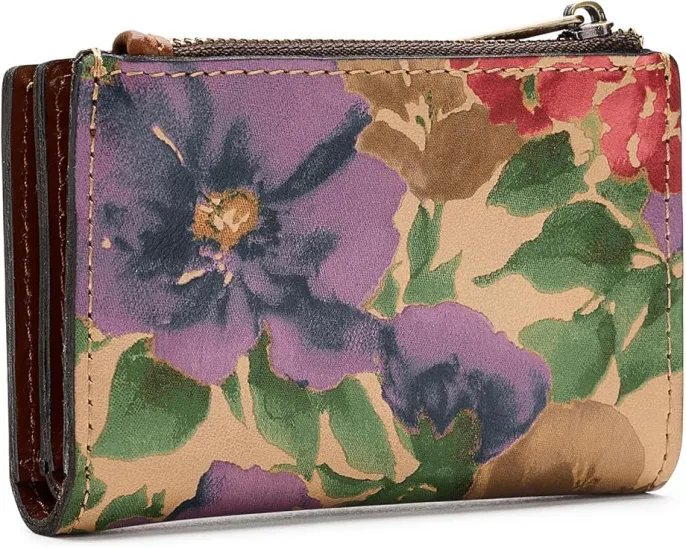 Patricia Nash Busalla Кожаный кошелек с множеством отделений и магнитной застежкой