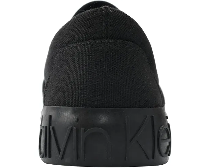 Слипоны Calvin Klein Ryor с текстильным верхом и контрастной подошвой
