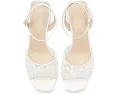 Сандалии Junie от Blue by Betsey Johnson с блестящим декором