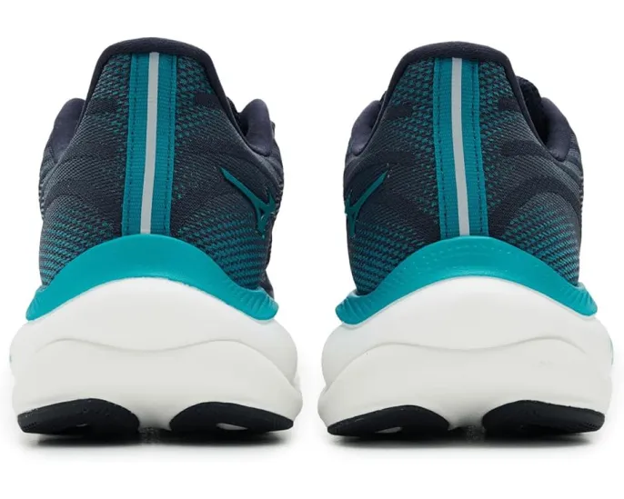 Mizuno Wave Sky 9 с технологией Foam Wave и Smooth Stretch Woven