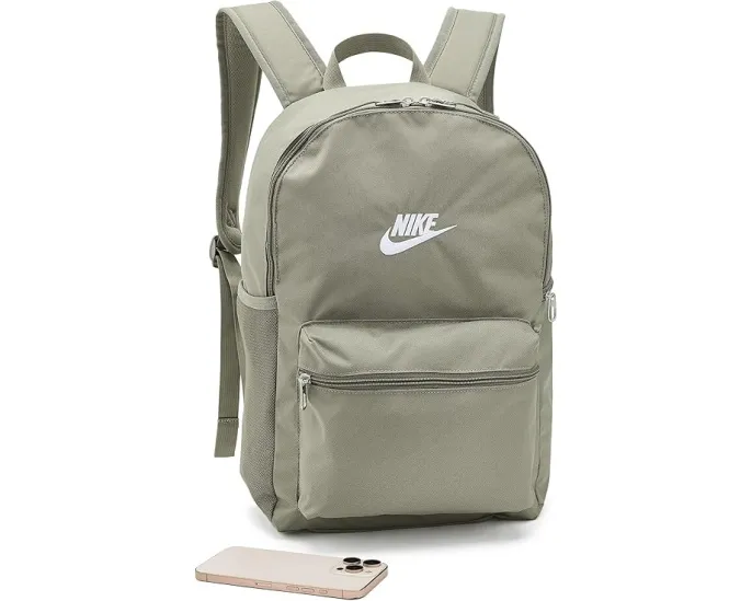 Рюкзак Heritage Backpack 2.0 от Nike с несколькими карманами