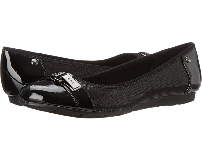 Классические мокасины Sport Able с декоративной пряжкой от Anne Klein