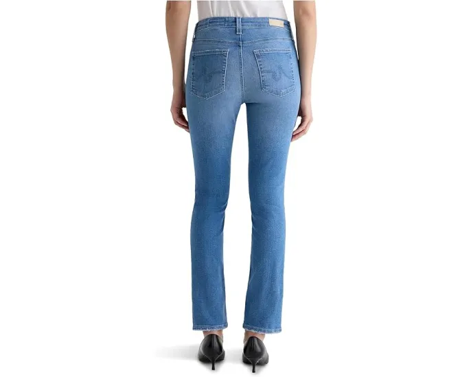 Прямые зауженные джинсы AG Jeans Mari со средней посадкой в цвете Minimalist