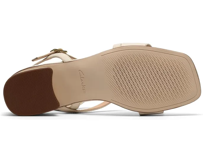 Сандалии Clarks Serina 35 Strap с ремешками на пряжках и стелькой Contour Cushion