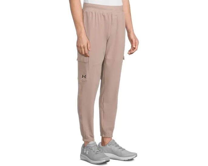 Under Armour Stretch Woven Cargo Pants с технологией Storm
