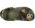 Детские кроксы Classic Camo Clogs с камуфляжным принтом и ремешком на пятке Crocs Kids