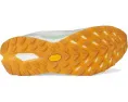 Трейловые кроссовки Lowa Madrix с карбоновой пластиной и подошвой Vibram