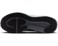 Nike Revolution 8 с мягкой амортизацией для начинающих бегунов