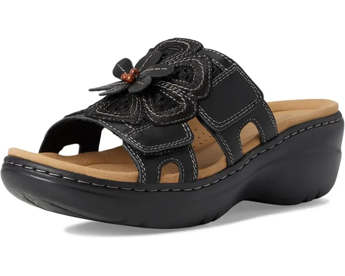 Сандалии Clarks Merliah 2 Belle на клиновидном каблуке с ремешками