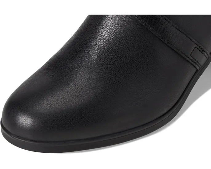 Ботинки Clarks Emily 2 Henley с круглым носком и каблуком