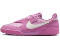 Nike Terra Manta Suede с замшевым верхом и высоким сцеплением
