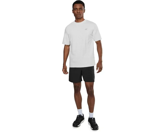 Беговые шорты New Balance 7 дюймов (17.78 см) с эластичным поясом и карманом на молнии