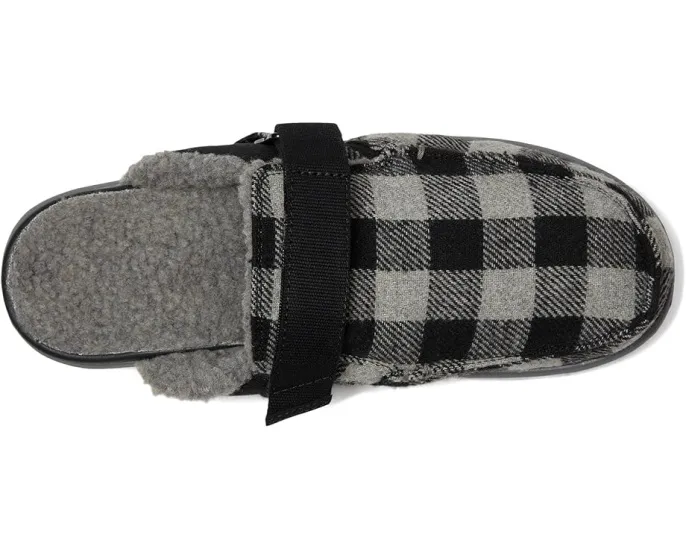 Тапочки Happy Hour Lite Buffalo Chill с искусственным мехом и открывалкой Sanuk