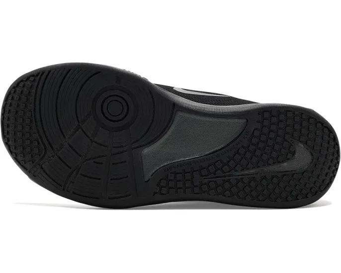 Кроссовки Nike Omni Multi-Court для подростков с классической шнуровкой