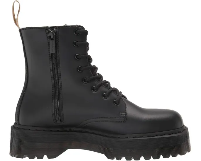 Веганские ботинки Dr. Martens Jadon II Mono на высокой платформе