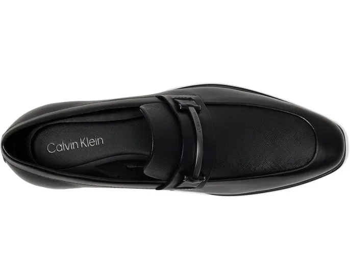 Лоферы Calvin Klein Dillie с металлическим акцентом и миндалевидным носком