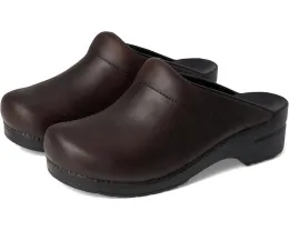 Клог Dansko Karl из прочной кожи для работы
