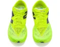 Беговые кроссовки New Balance FuelCell SuperComp Pacer с карбоновой пластиной