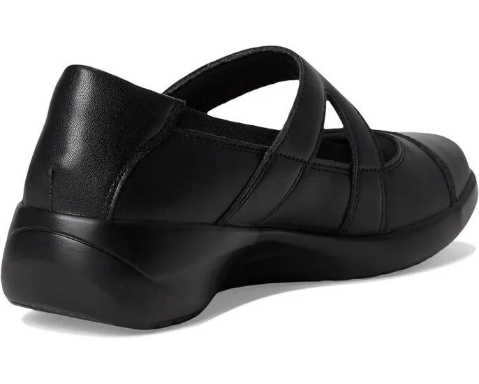 Туфли Kaetlyn Jane от Clarks для офиса с ремешком на липучке