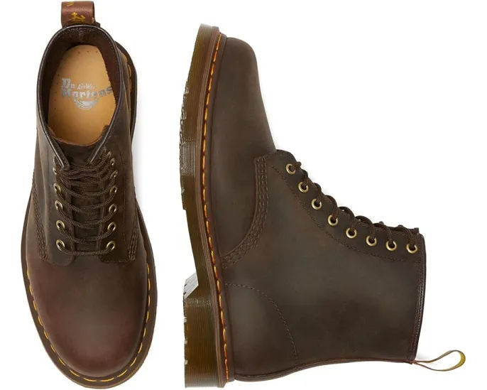 Ботинки Dr. Martens 1460 Crazy Horse Leather с 8 люверсами и устойчивой подошвой