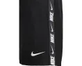 Шорты Nike Kids Breaker Logo Tape 7 дюймов (17.78 см) с внутренними трусиками и лентой с логотипом