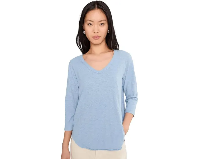 Футболка Mod-o-doc с рукавом 3/4, V-образным вырезом и изогнутым подолом