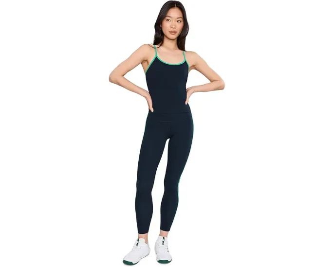 Топ Splits59 Airweight с втачным бюстгальтером и технологией быстрого высыхания