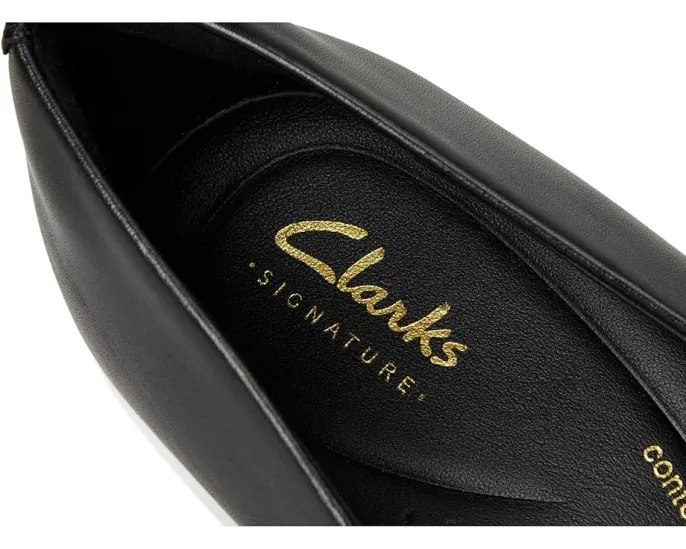 Туфли Clarks Fernie Court с квадратным носком и стелькой Contour Cushion