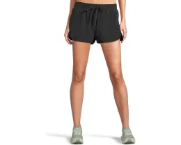 Шорты Beyond Yoga The Course с защитой от УФ-лучей и карманом