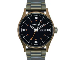 Наручные часы Nixon Sentry из нержавеющей стали с камуфляжным дизайном