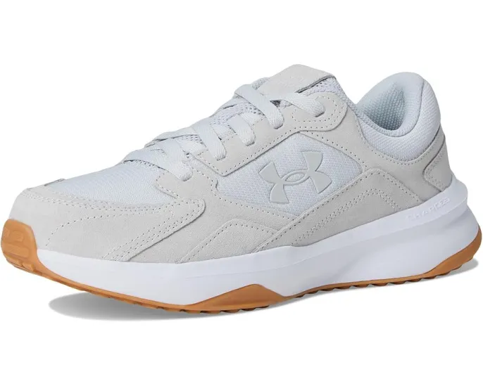 Кроссовки Under Armour Edge Suede с мягким воротником и амортизирующей стелькой