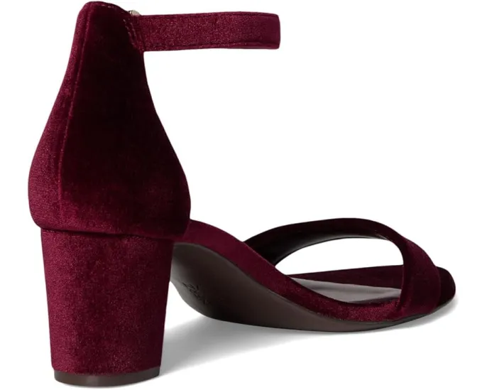 Босоножки Vera Dress на каблуке с регулируемой застежкой и миндалевидным носком