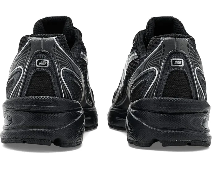 Кроссовки New Balance 740 на шнурках для детей