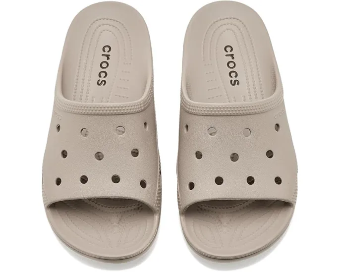 Сланцы Classic Saturday Slides с мягкой стелькой и отверстиями для джиббитц Crocs