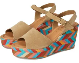 Сандалии Maliq на клиновидном каблуке с геометрическим узором