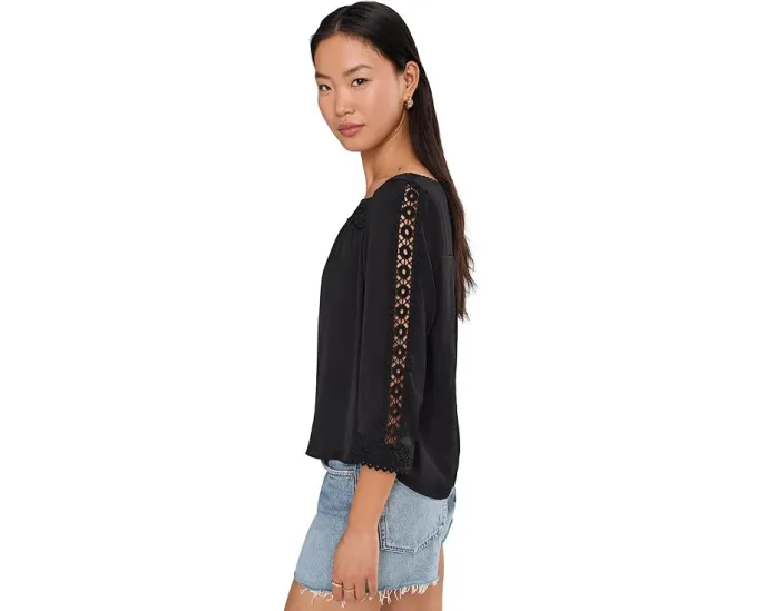 Блуза Vince Camuto с квадратным вырезом и кружевной кокеткой из полиэстера