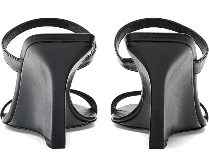 Сланцы Stuart Weitzman Vinnie на платформе с квадратным носком