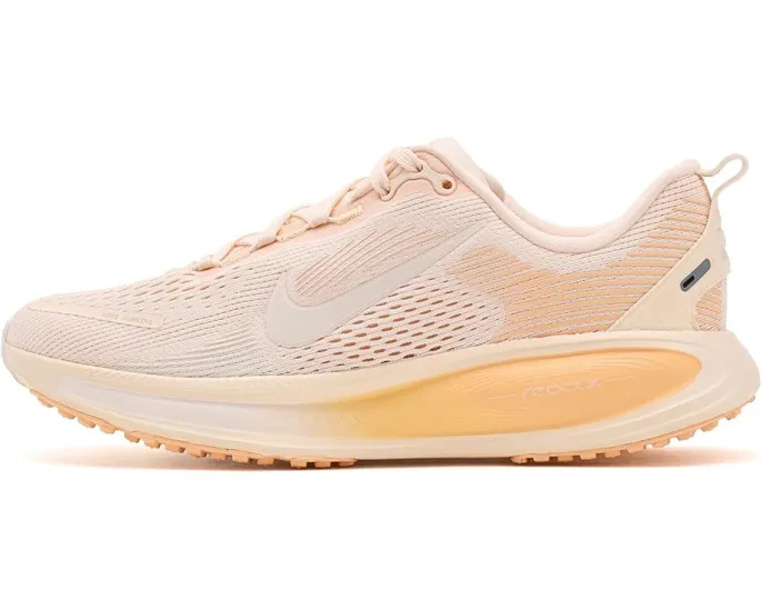 Беговые кроссовки Nike Kids Vomero 18 с пеной ReactX