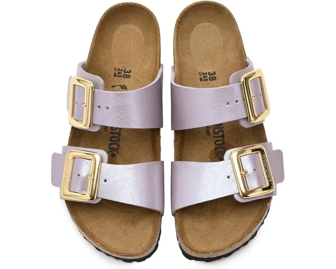 Сандалии Sydney Luxe Buckle от Birkenstock с мерцающим верхом и пробковой стелькой