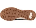 Кроссовки Naturalizer Adapt-Perf с перфорацией и технологией Contour + Comfort