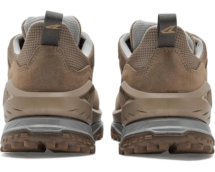 Трейловые кроссовки Lowa Innovo Lo из комбинированной кожи с агрессивным протектором