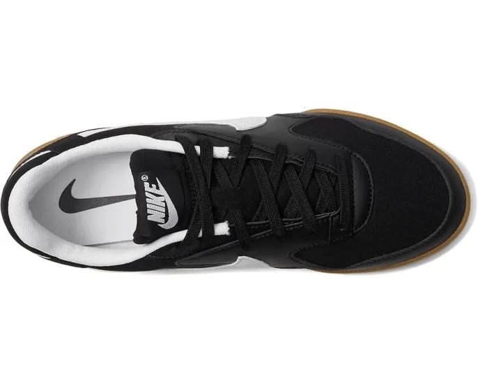 Кроссовки Nike Terra Manta с текстильно-кожаным верхом и ретро стилем