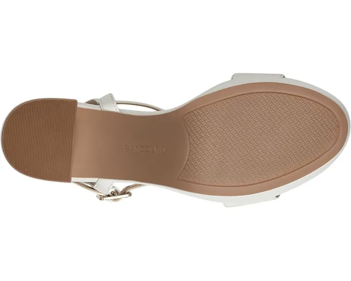 Босоножки Bandolino Pennie 3 на квадратном каблуке с открытым носком