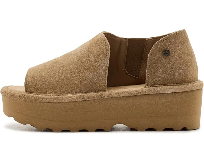 Бренд Bearpaw сандалии Sail на платформе с замшевым верхом