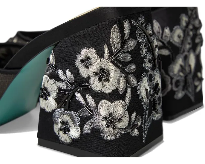 Босоножки Blue by Betsey Johnson Roo на платформе с цветочным принтом