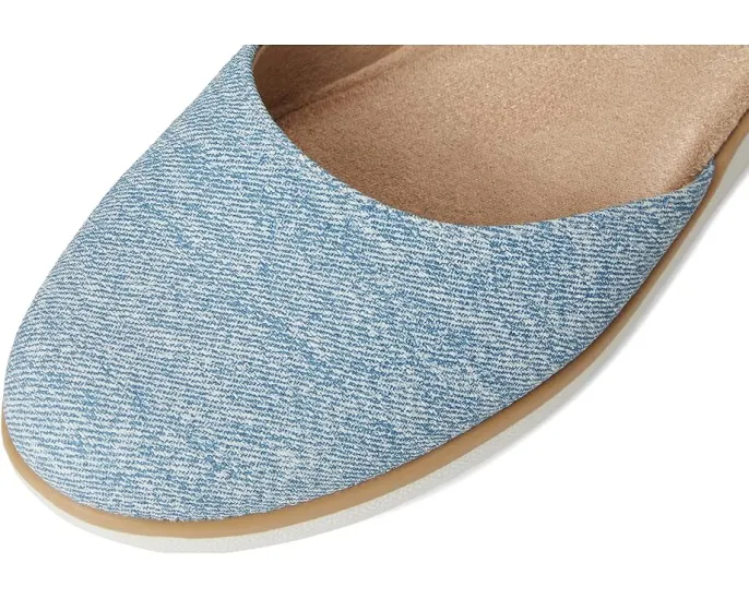 Босоножки Naturalizer Intro с перекрещивающимися ремешками и клиновидным каблуком