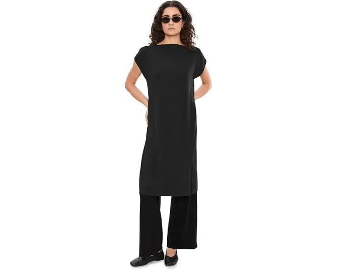 Платье Eileen Fisher с воротником-воронкой и короткими рукавами