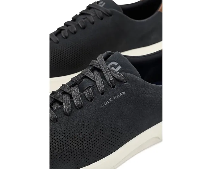 Cole Haan кроссовки Grandpro Cityspectre с перфорацией и лазерной гравировкой